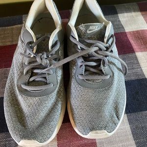 Nike kids running sneaker